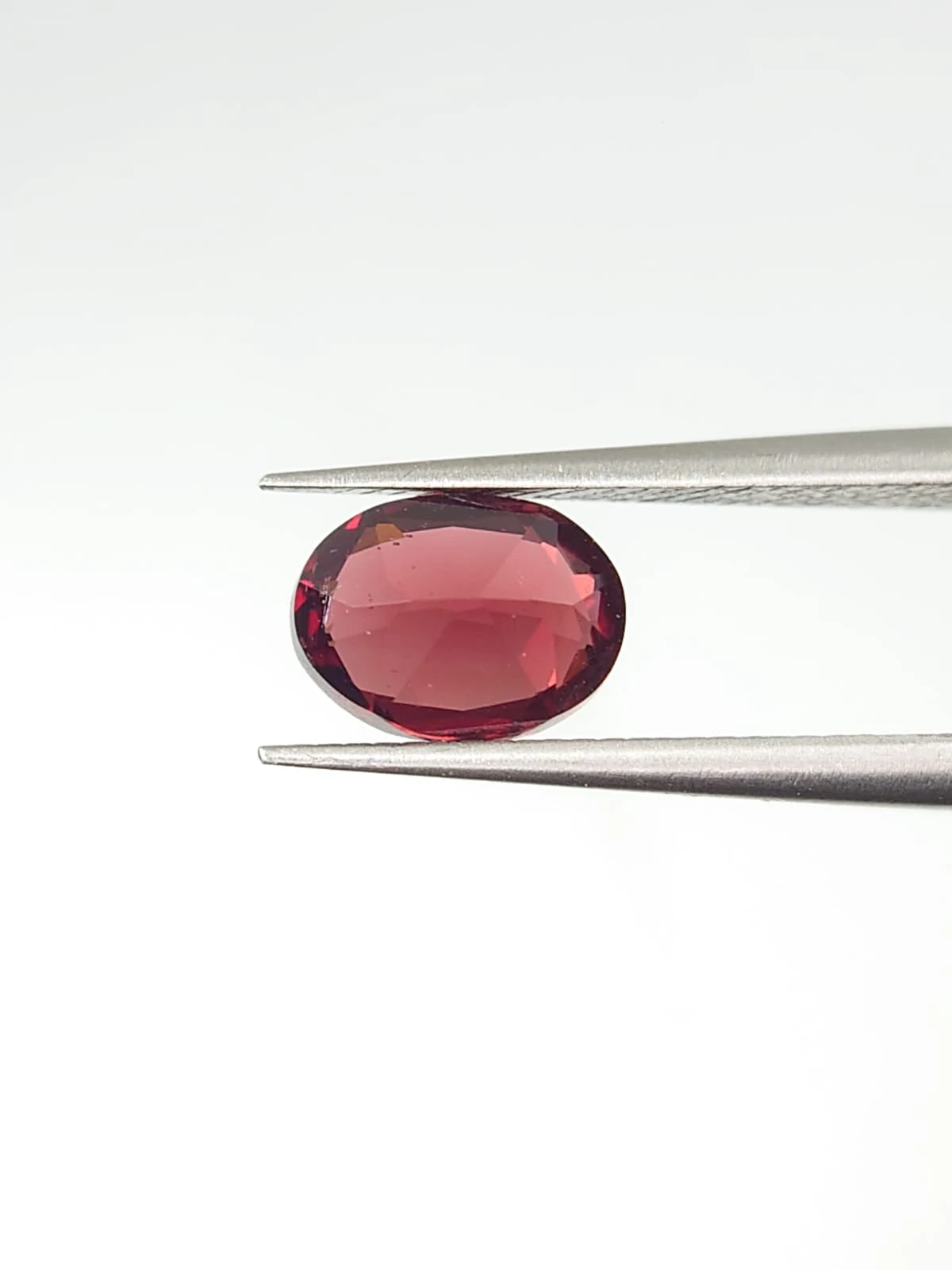 1.56ct Natural Malaya Garnet Oval Cut From Tanzania — view 4